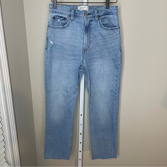 Abercrombie & Fitch Denim - Abercrombie & Fitch Curve Love Ankle Straight Jeans Ultra High Rise Size 28